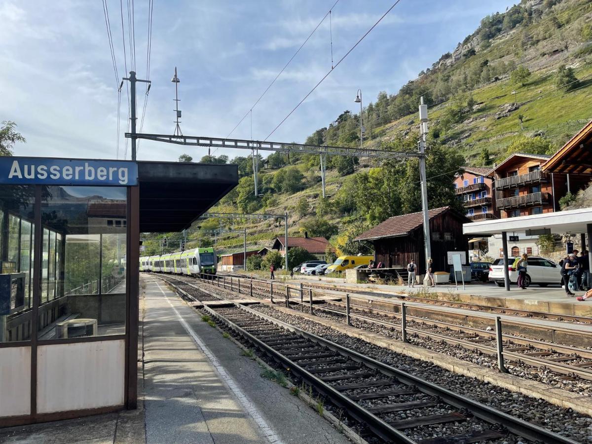 Visp Erblick H O T E L Ausserberg & Late Check-In Bagian luar foto